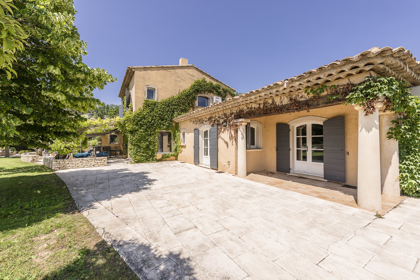 Anzeige Verkauf Haus AixenProvence (13100), 8 Räume ref