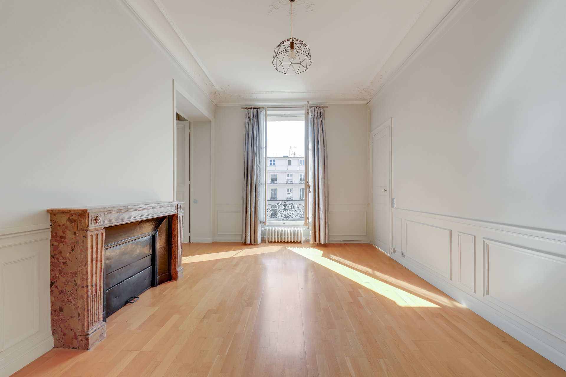 Anzeige Vermietung Wohnung Paris 8ème Champs-Élysées ...